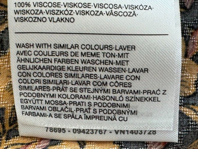 C&A Gonne: ROCK MIT BLUMENMUSTER- GRÖSSE M - NEU – Nuovo (secondo la descrizione) da Honau venduto da sainj 2