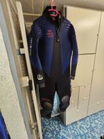 8 Tauchanzüge zum Verkaufen ab 100.-