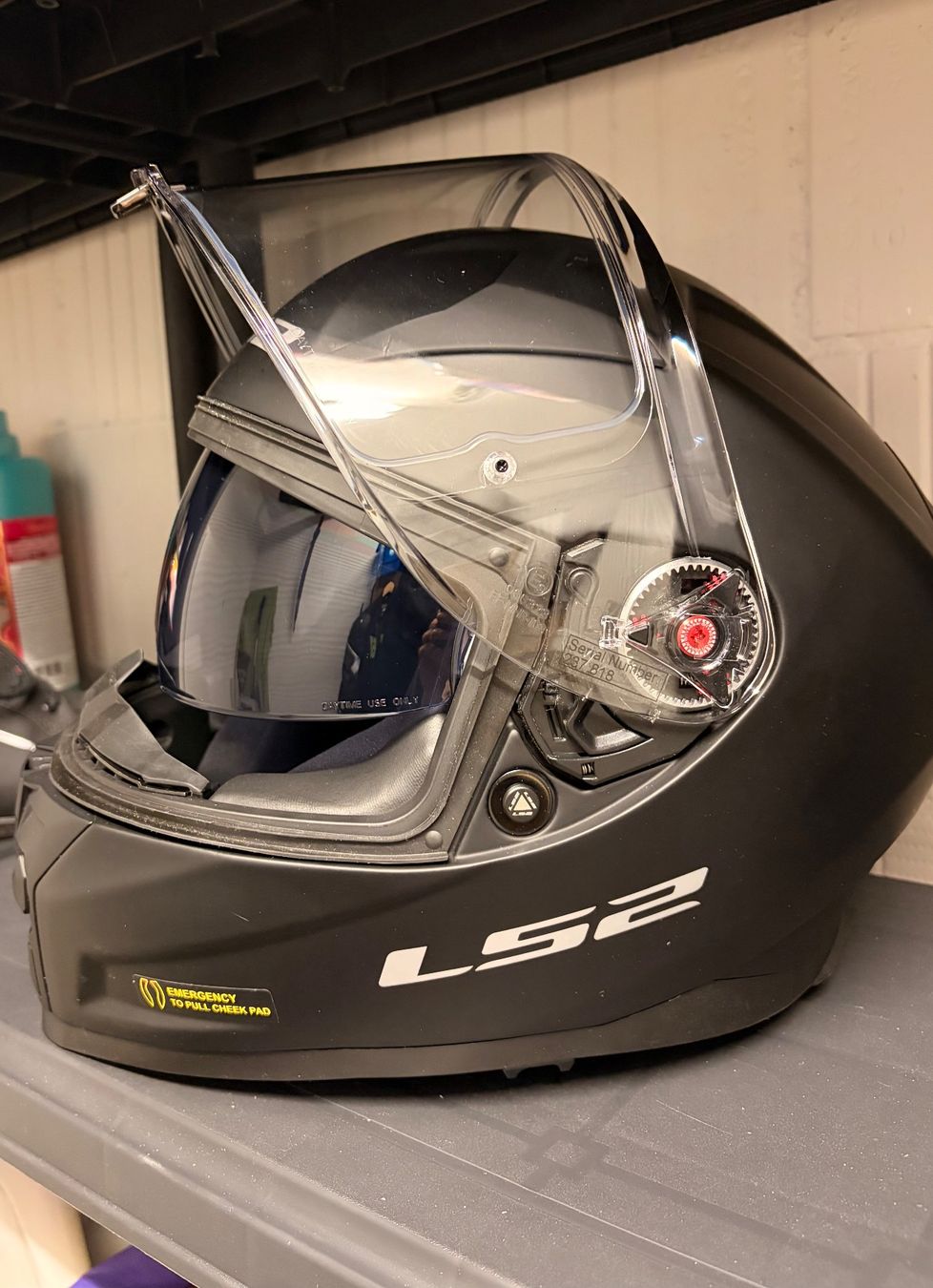 Kleiderpakete: Neuwertiger Helm – Gebraucht aus Bronschhofen von hobbykatz 2