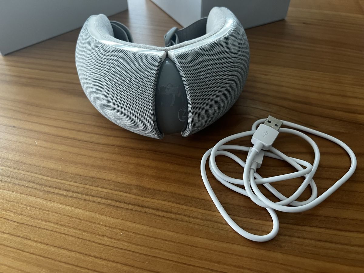 Dispositivi per massaggi: Smart Eye Massager – Usato da Roggliswil venduto da momisch 1