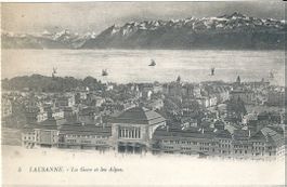 LAUSANNE - Gare et les Alpes