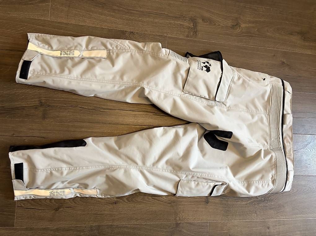 Hosen: Pantalons moto – Neu und originalverpackt aus Villarlod von Mimi18 1