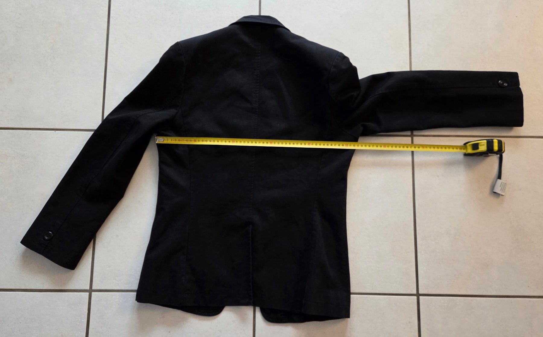 Giacche: Jacket Grösse M – Usato da Konolfingen venduto da Chonu 2