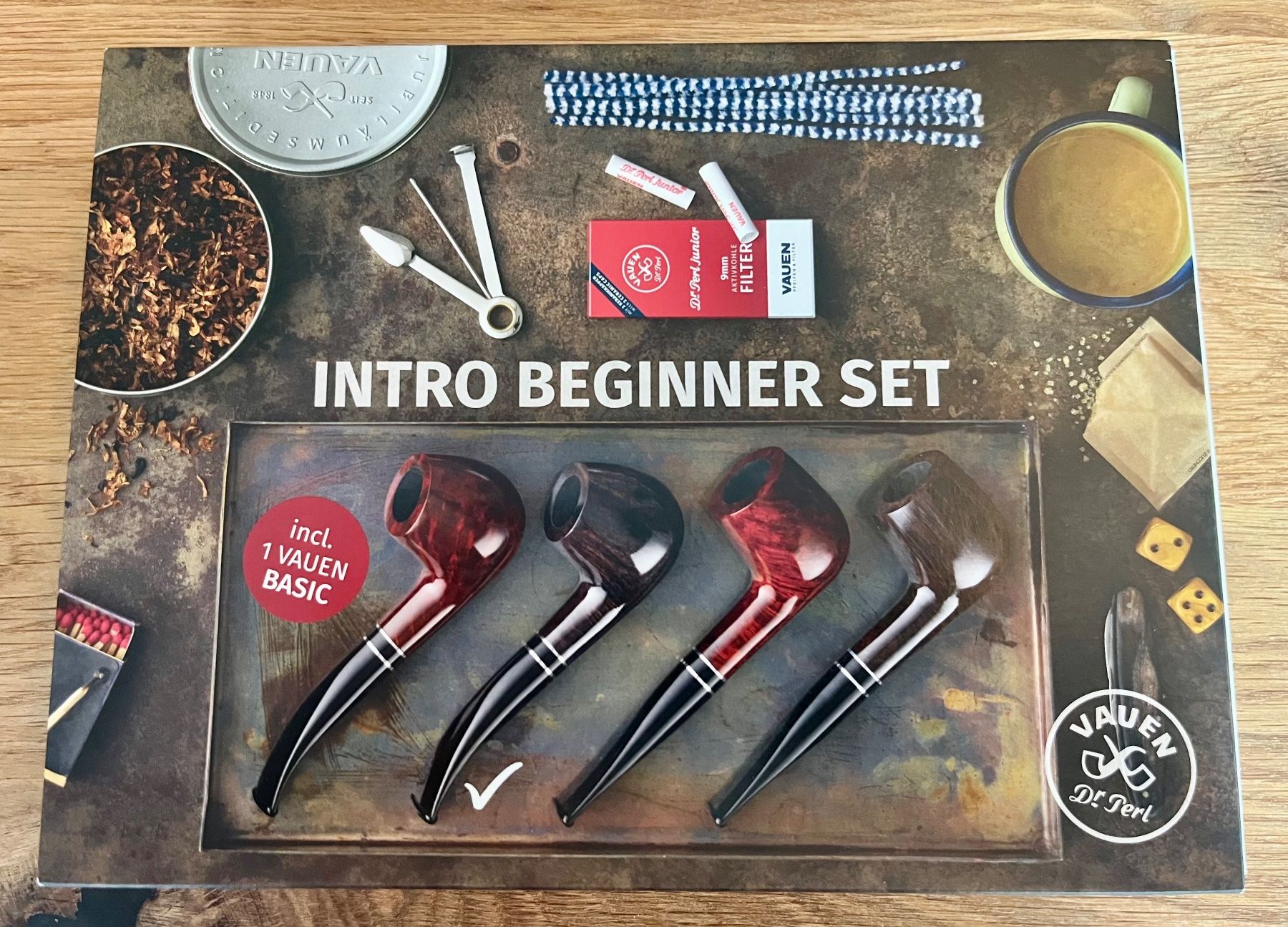 Pipes & Accessoires: Pfeifen Set Vauen Beginner mit Tabak – D'occasion à Muotathal par sch_h6cz