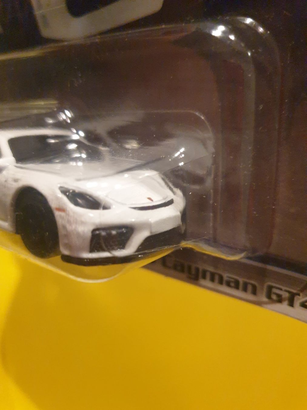 Hot Wheels Modellautos: Hot Wheels PORSCHE 718 CAYMANN GT4 – Neu und originalverpackt aus Oftringen von Rotor 4