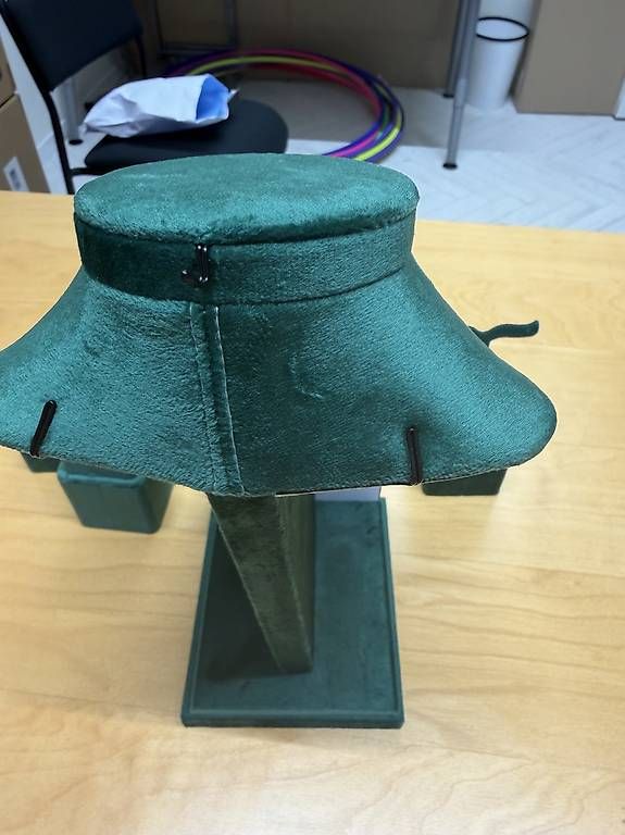 Altri gioielli: Set di 6 pezzi espositori gioielli-vetrina – Usato da Lugano venduto da club.888 4