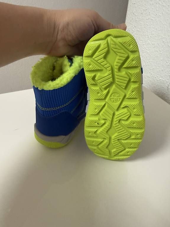 Schuhe für Jungen: Winter Stiefel GR.24 – Neu und originalverpackt aus Kloten von Privat2011 2