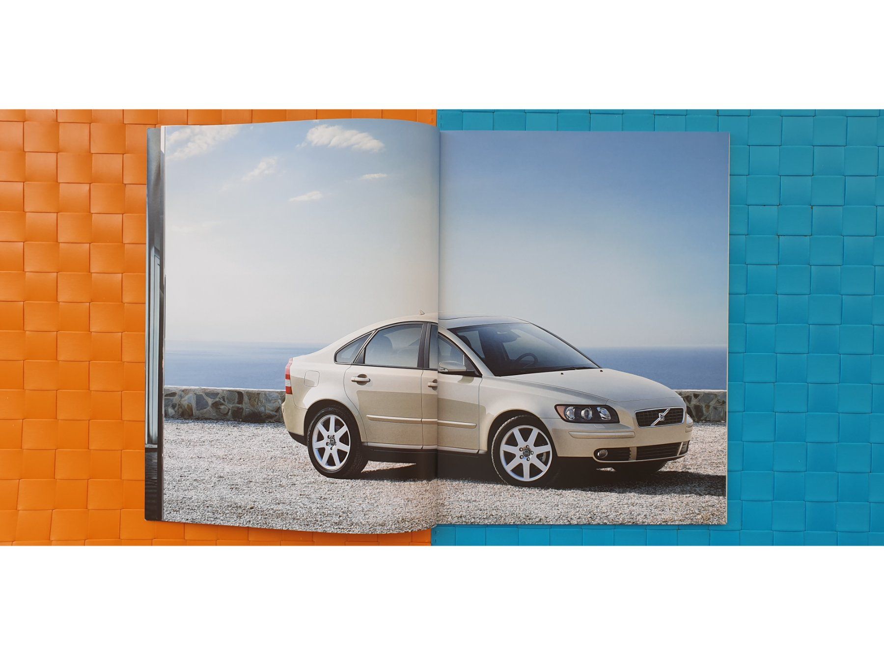 Riviste & Magazine: VOLVO S40 2004 - Prospekt / Katalog – Nuovo (secondo la descrizione) da Viganello venduto da CARLiteratur 3