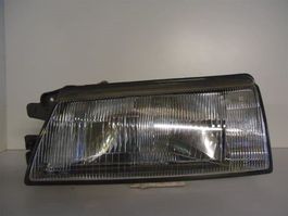 Subaru Legacy ( I ). Scheinwerfer links