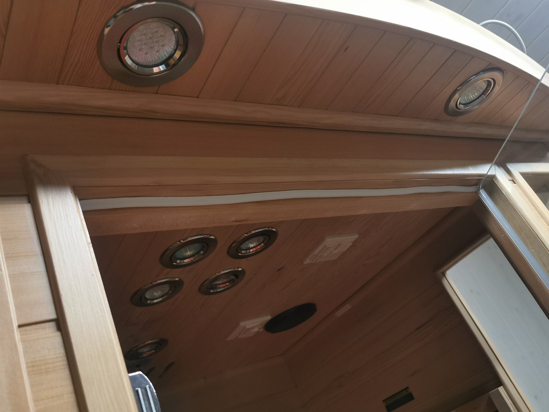 Sauna & Accessori: Infrarotsauna / Wärmekabine – Usato da Herzogenbuchsee venduto da knisteri 5