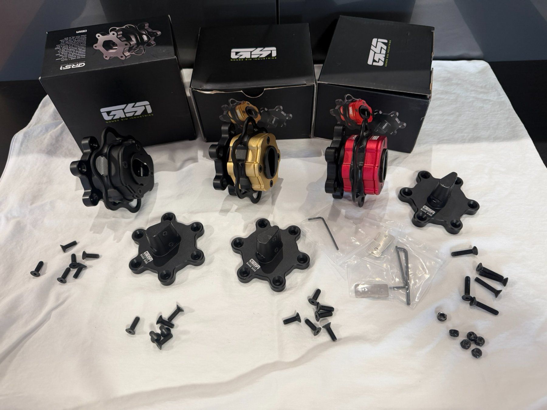 Controller: GSI Sim Racing Quick Release QRS-1, 3 mal gem. Bilder – Usato da Wald ZH venduto da VSHarper2004 2