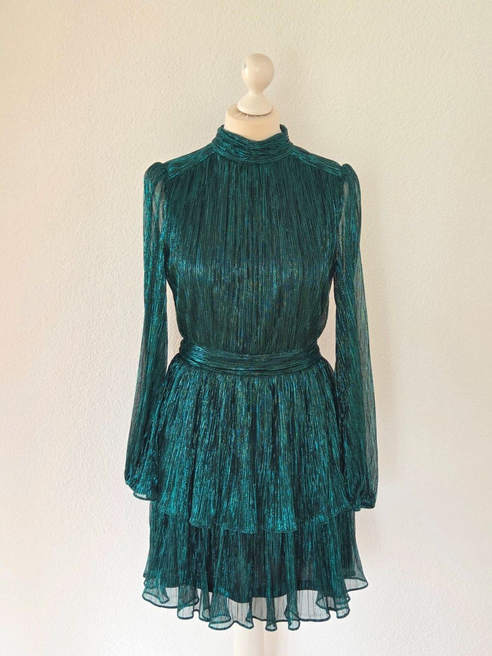 Zalando Kleider: Kleid Forever New – Gebraucht aus Wängi von Bibo4.