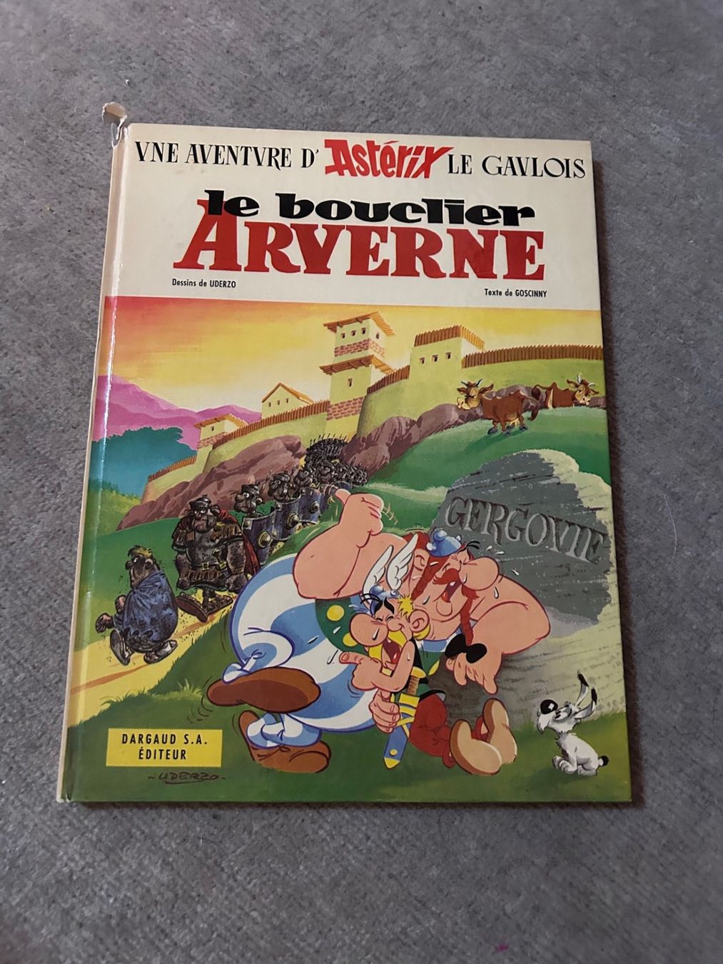 Fumetti: BD Astérix T.11 Le bouclier averne EO 1968 Dargaud Coté – Usato da Farvagny-le-Grand venduto da OlivierFurrer
