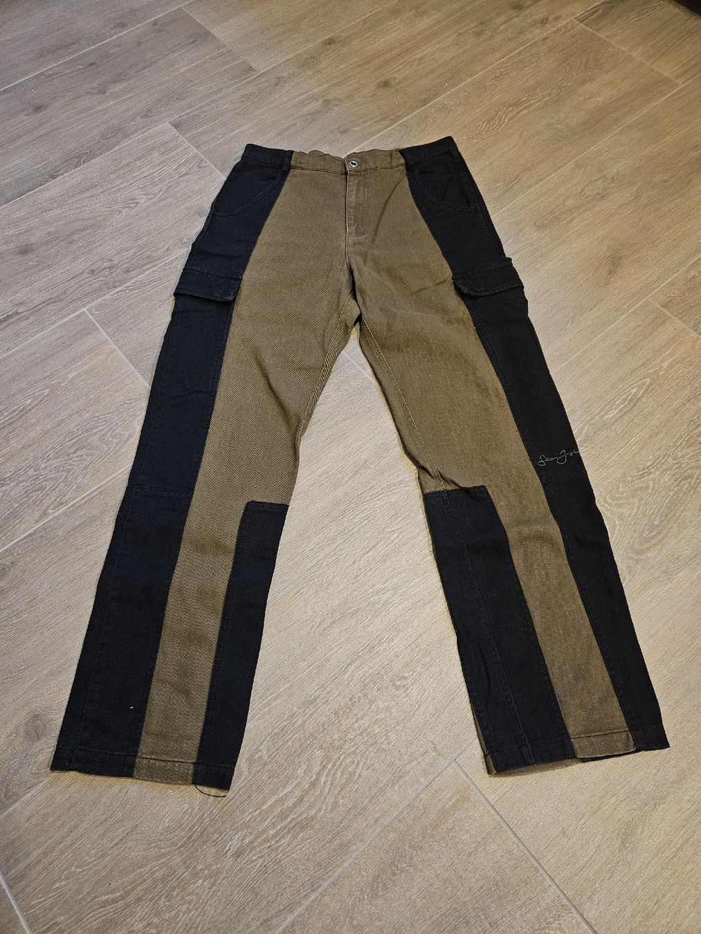 Sean John Pantaloni: Pantalon cargo SEAN JOHN (M) – Usato da Arveyes venduto da sape.online