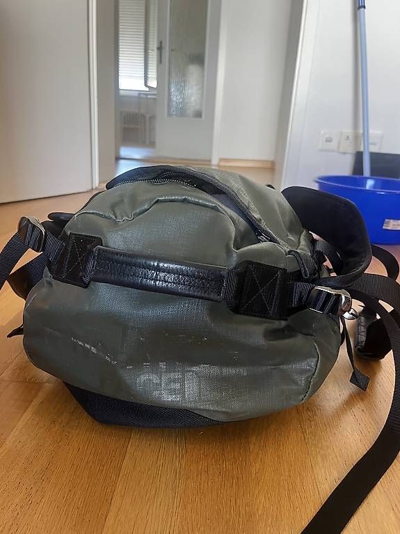 Borse: Grüne North Face Duffel-Bag – Usato da Zürich venduto da mar_adentro 2
