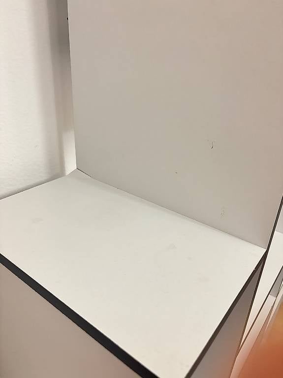 Scaffali: Modernes Regal schwarz weiss – Usato da Derendingen venduto da Natiii12 3