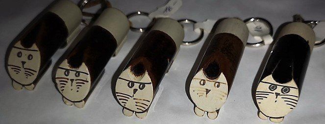 Portachiavi: Schlüsselanhänger Katze hellbraunKeramik – Nuovo (secondo la descrizione) da Lutzenberg venduto da Truhe 3