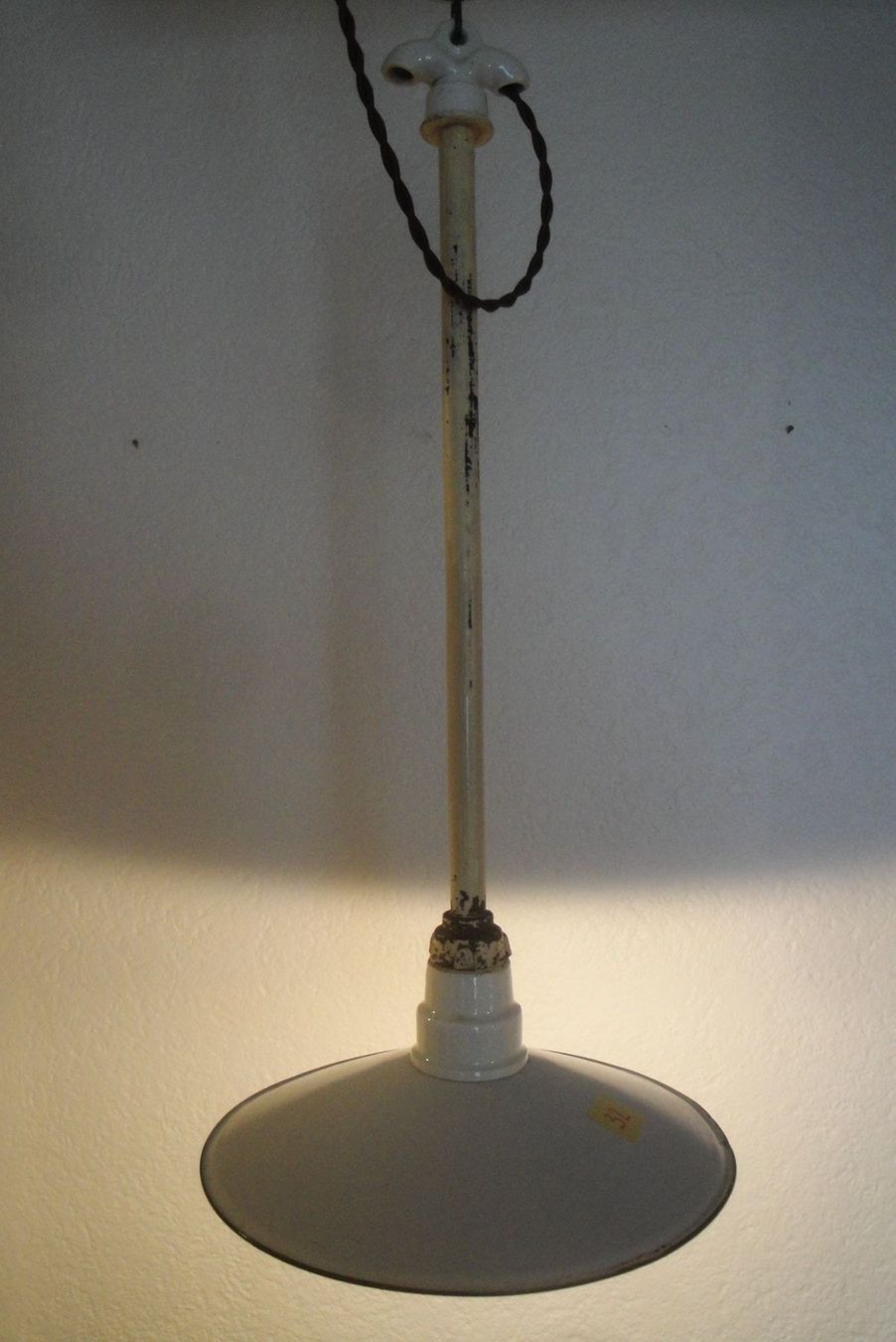 Lampade: Kellerlampe mit Emaillierter Lampensch. – Usato da Zürich venduto da Paykan 8