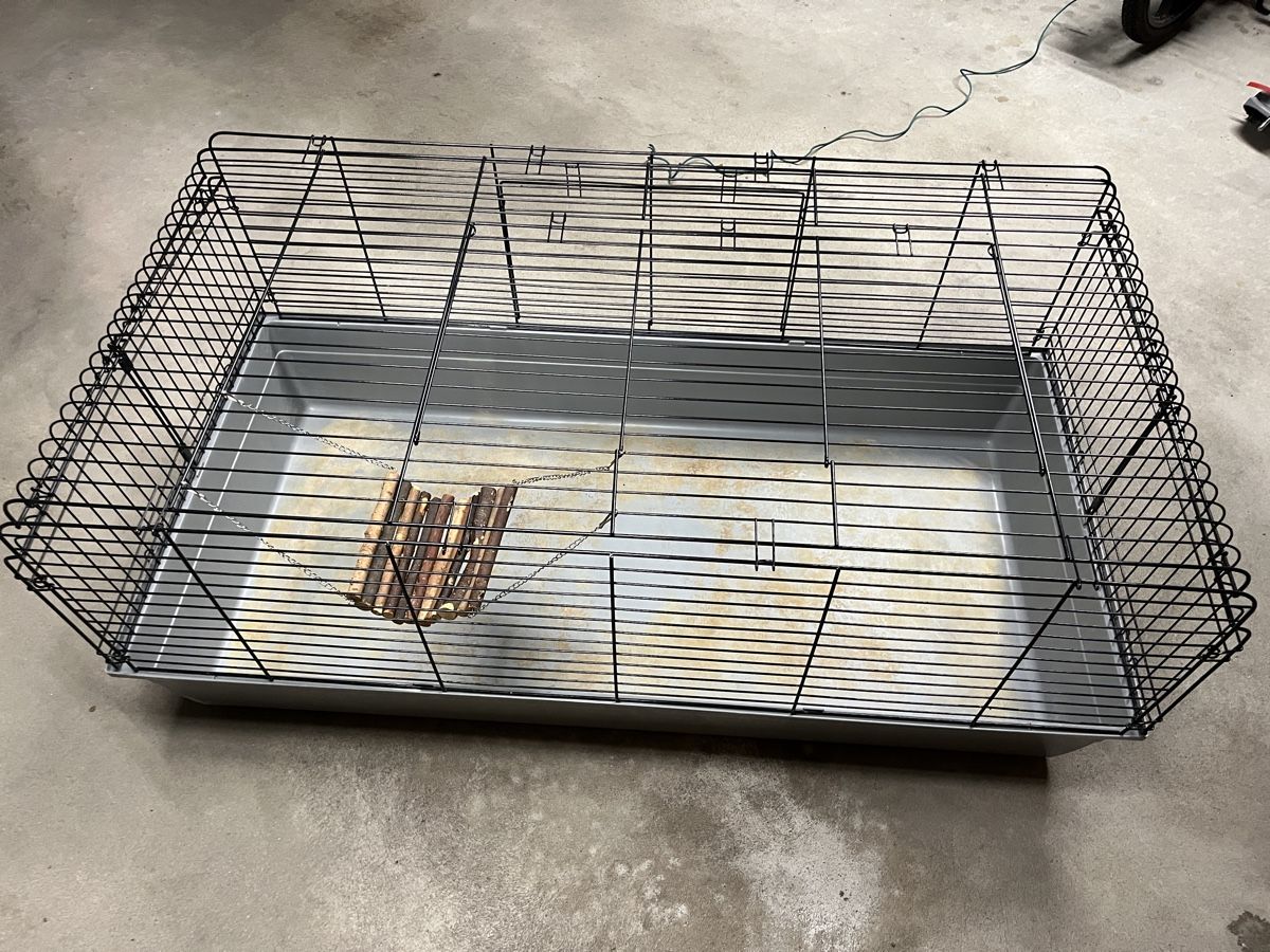 Cages, transport & sécurité: Kleintierkäfig – D'occasion à Wohlenschwil par Home8 1