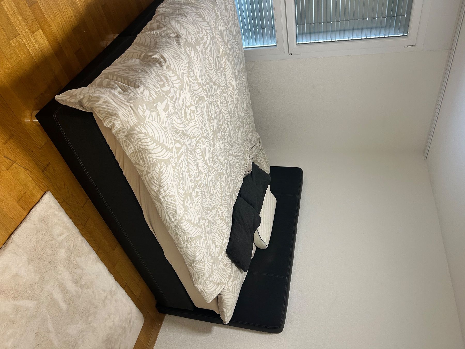Letti: Boxspringbett – Usato da Visp venduto da sin_x552
