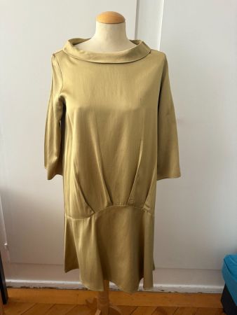 Robe élégante verte jaune