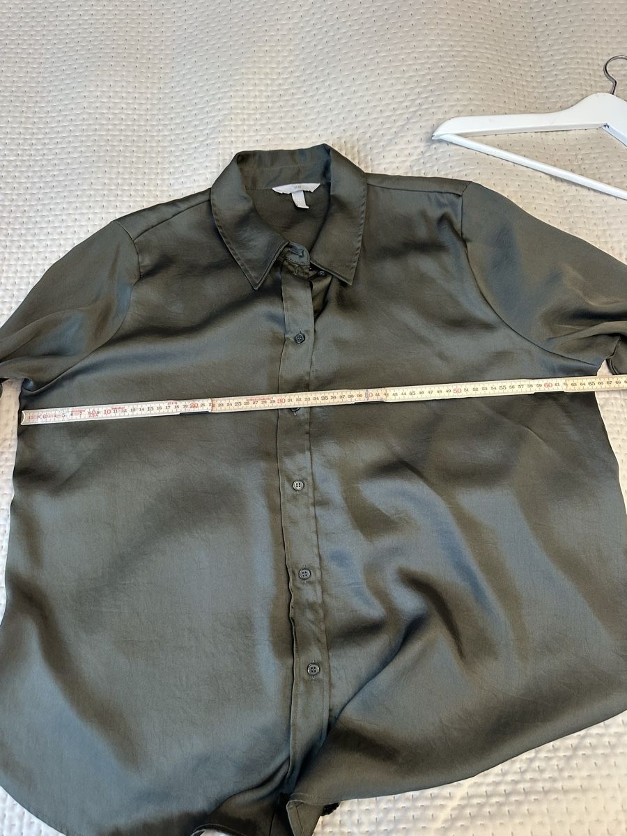 H&M Camicette: Blusen Gr XL von H&M – Usato da Volketswil venduto da Sina008 6