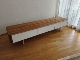 Sideboard byyu skarsund