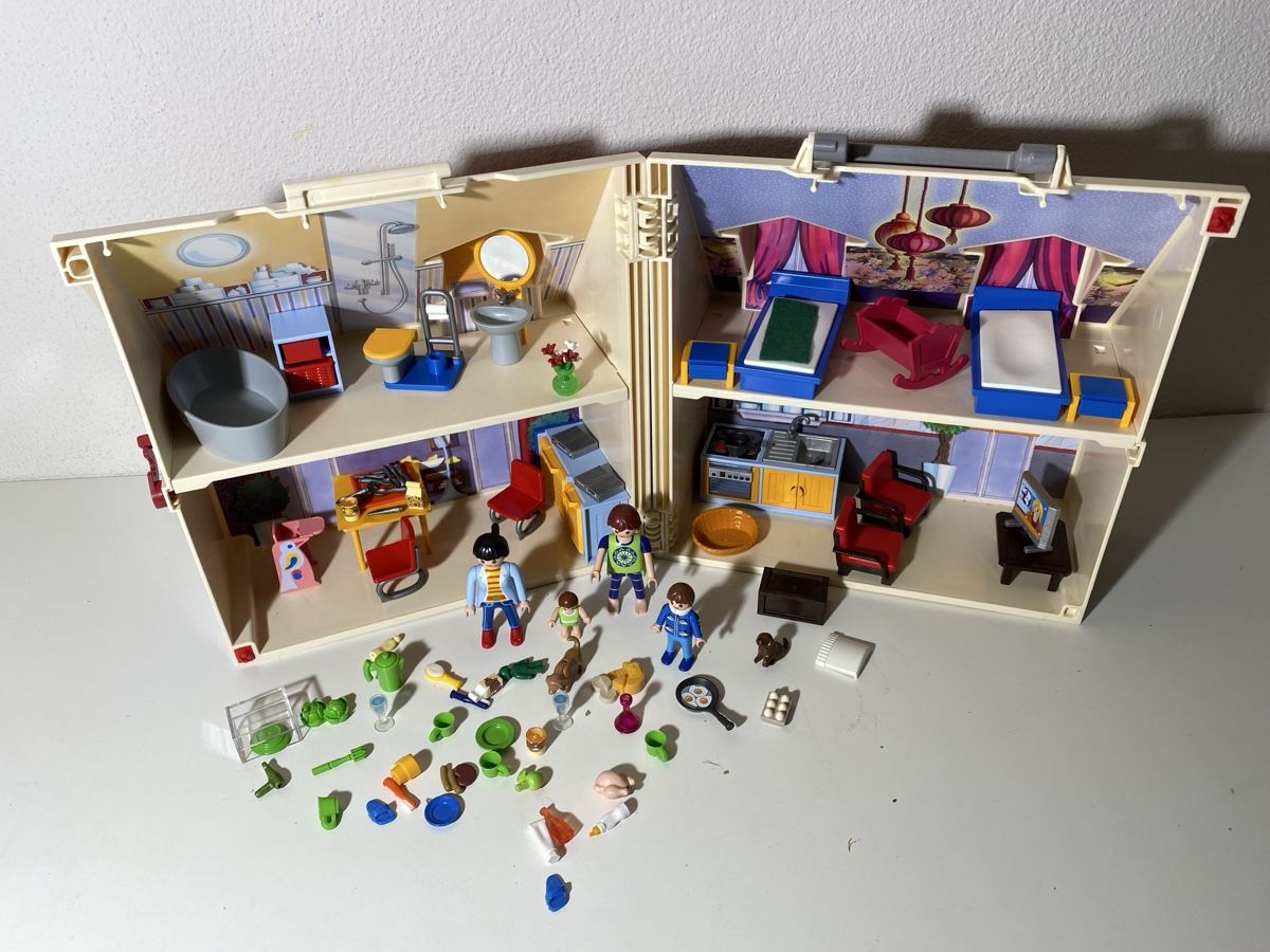Playmobil Giocattoli: Playmobil Puppenhaus – Usato da Winterthur venduto da ben_9vxx