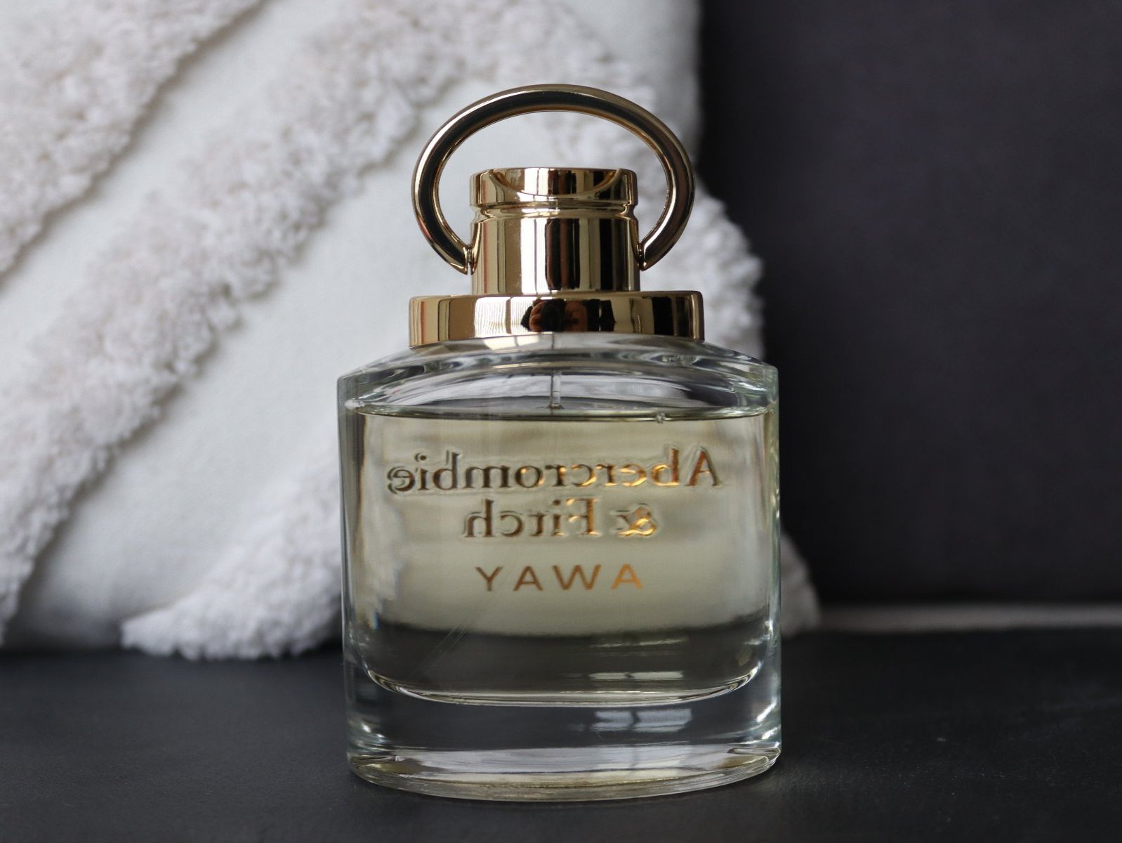 Abercrombie Profumi & Eau de Toilette: Abercrombie & Fitch Away EDP 100ml – Nuovo (secondo la descrizione) da Dänikon ZH venduto da tug_m9b6 1