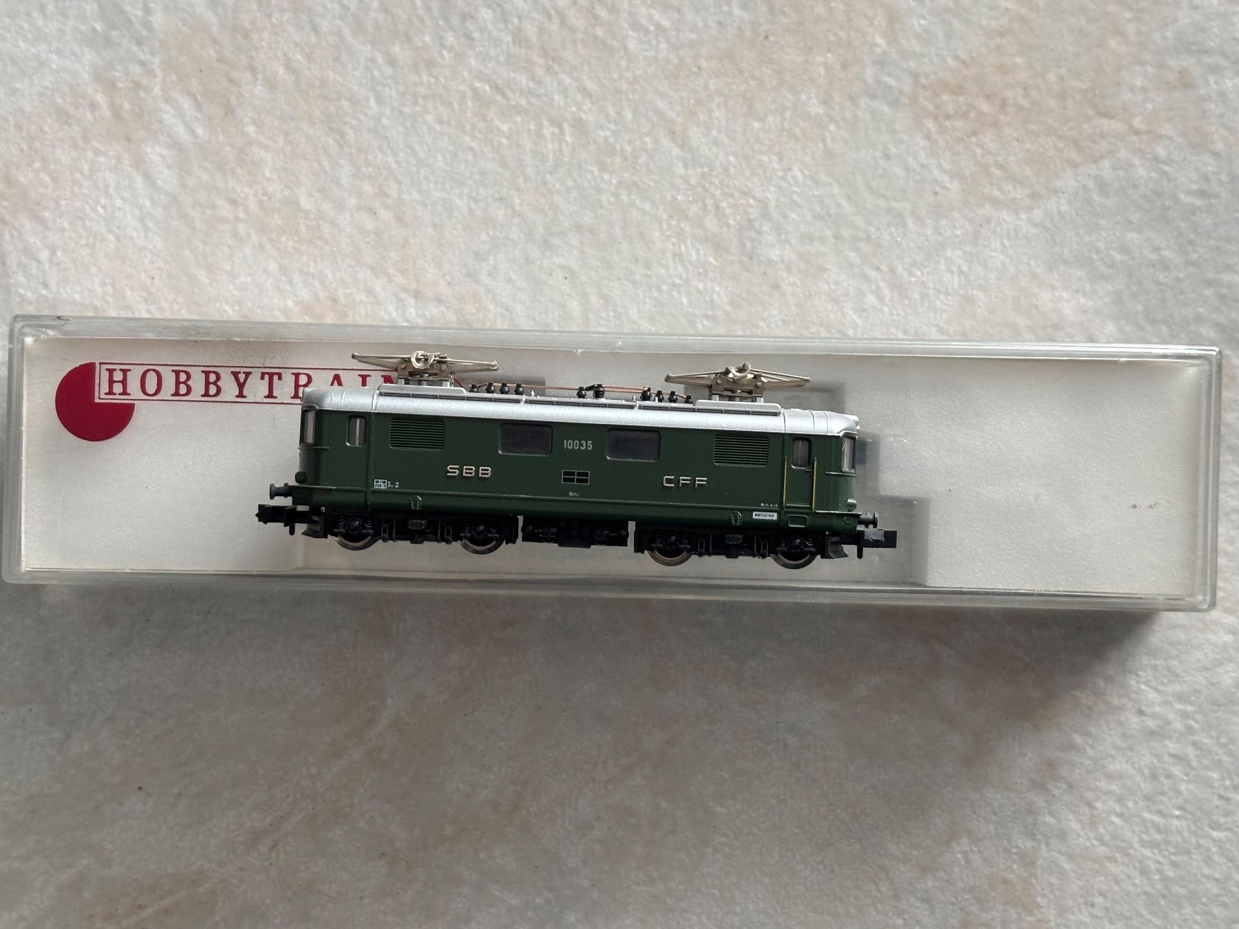 Hobbytrain Modellini di ferrovie: Hobbytrain 11016 ELok Re 4/4 SBB CFF 10035 – Nuovo (secondo la descrizione) da Hauterive NE venduto da eriamch