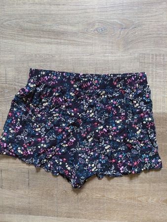 Kurze Hose gemustert Grösse L guter Zustand