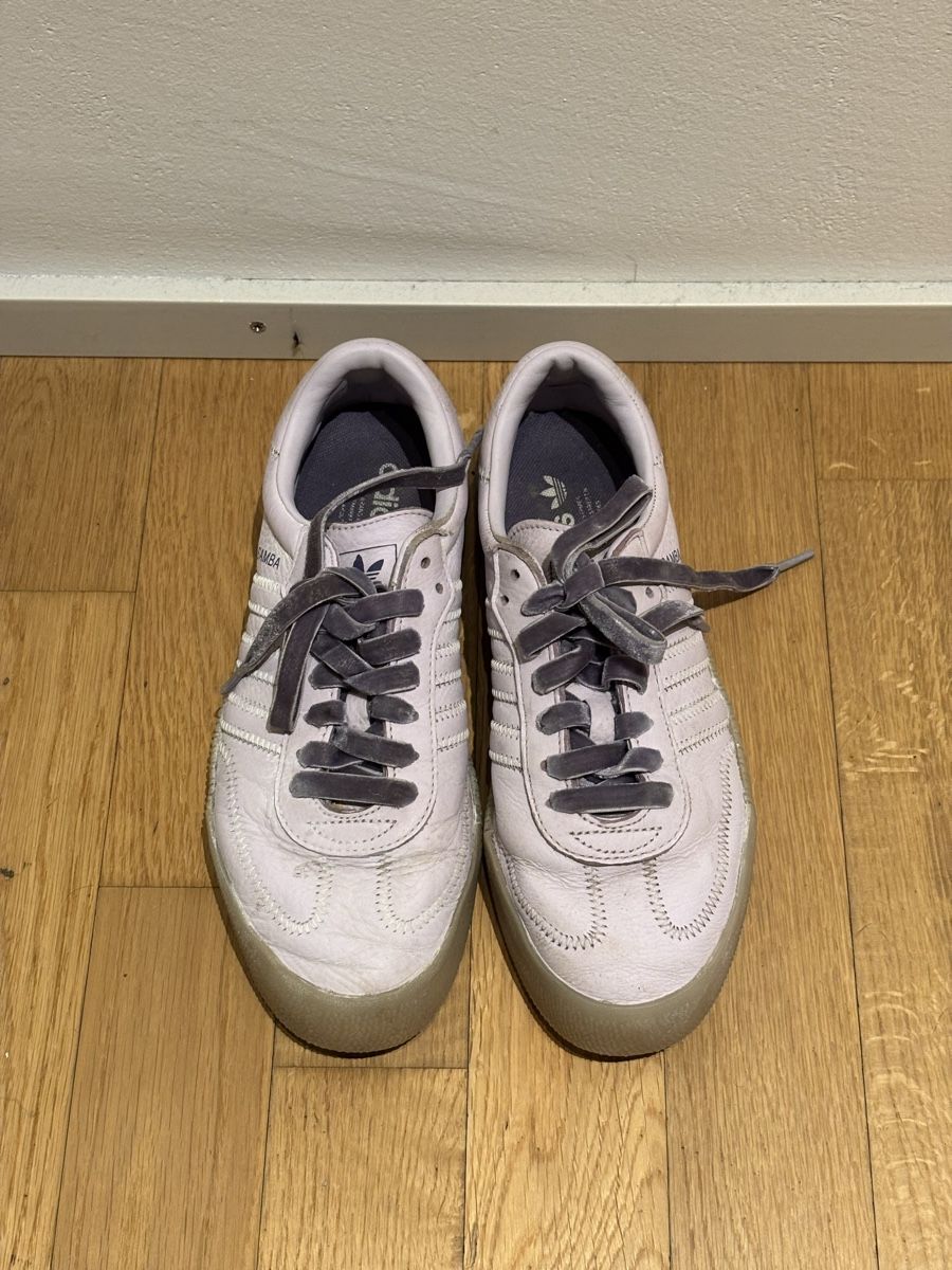Adidas Scarpe da donna: Adidas Samba size 40 Purple – Usato da Zürich venduto da lydia_l 1
