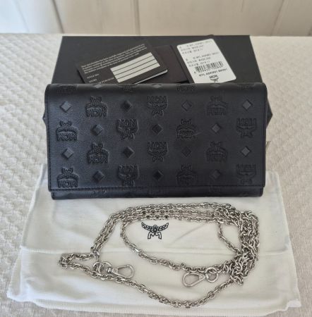 MCM Clutch/Portemonnaie zum Umhängen