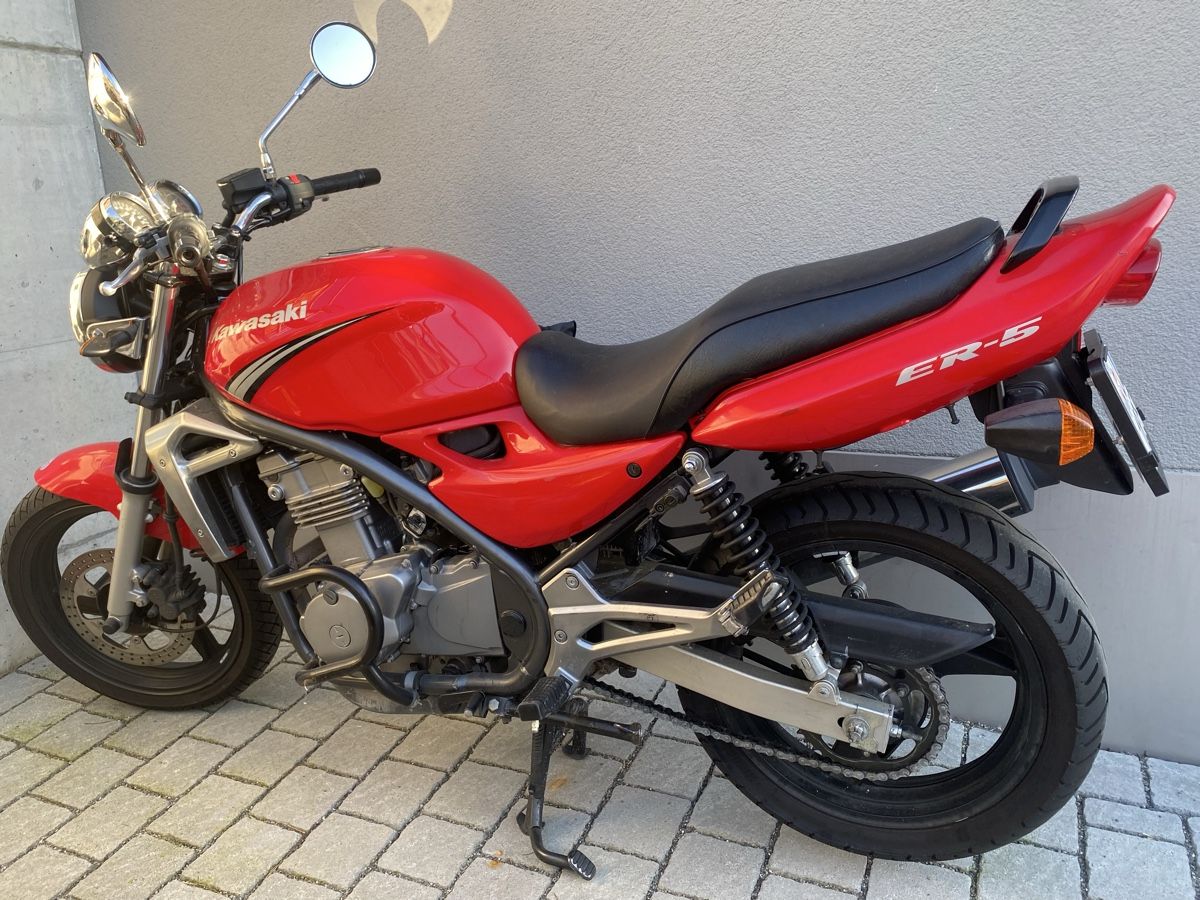 Kawasaki Strada: Kawasaki ER5 25kW – Usato da Horw venduto da Cr3xi 4