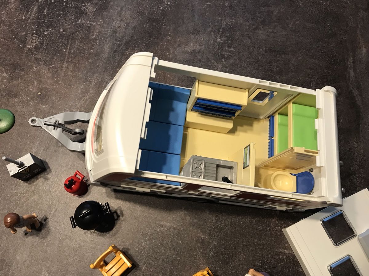 Playmobil Giocattoli: Playmobil,neuwertig,Wohnwagen – Usato da Subingen venduto da Bea8 1