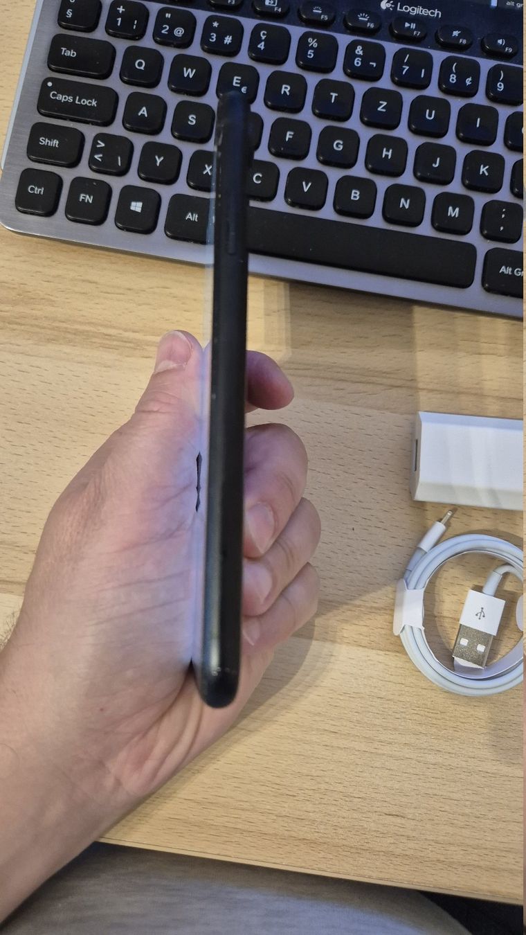 Apple Handys / Smartphones: iPhone XR 64GB Black 2918 – Gebraucht aus Münchenbuchsee von MV_Solutions 6