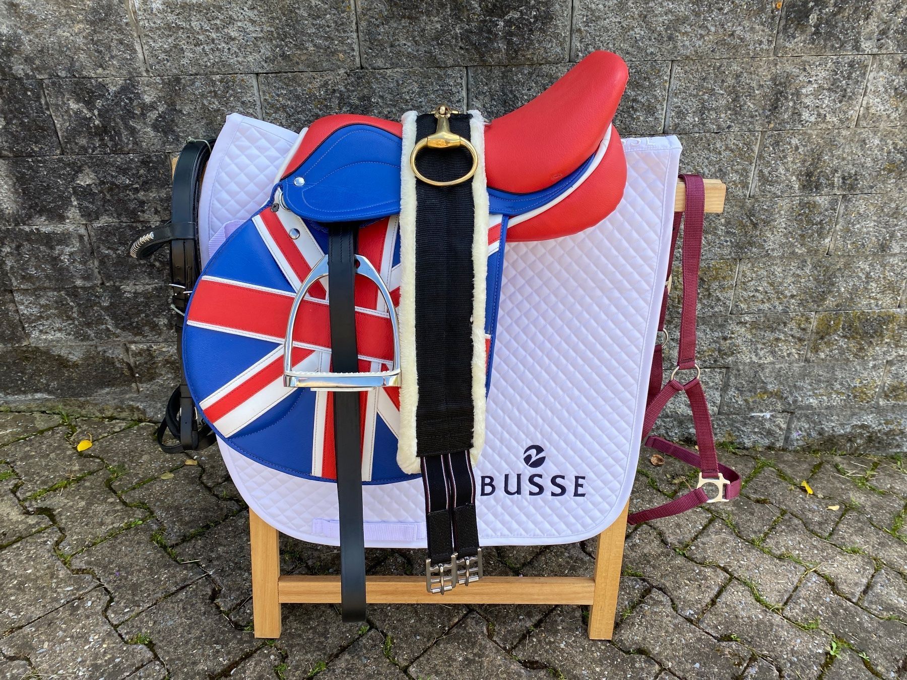 Selle & Accessori: schöner Vielseitigkeitssattel – Usato da Feldbach venduto da Fea1