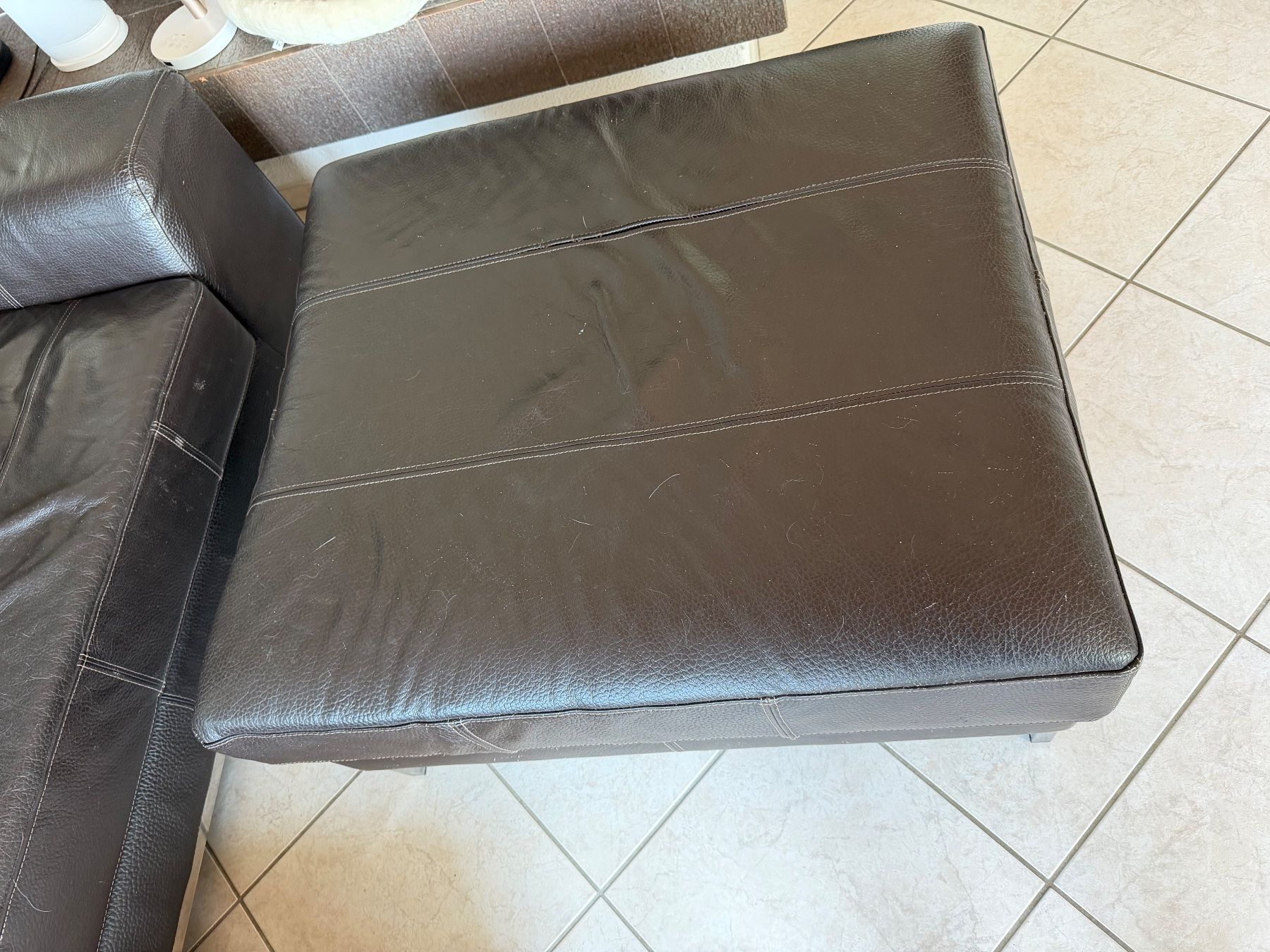 Ikea Divani: IKEA KRAMFORS Sofa mit Hocker - stark gebraucht – Usato da Grosswangen venduto da Swisslue 3