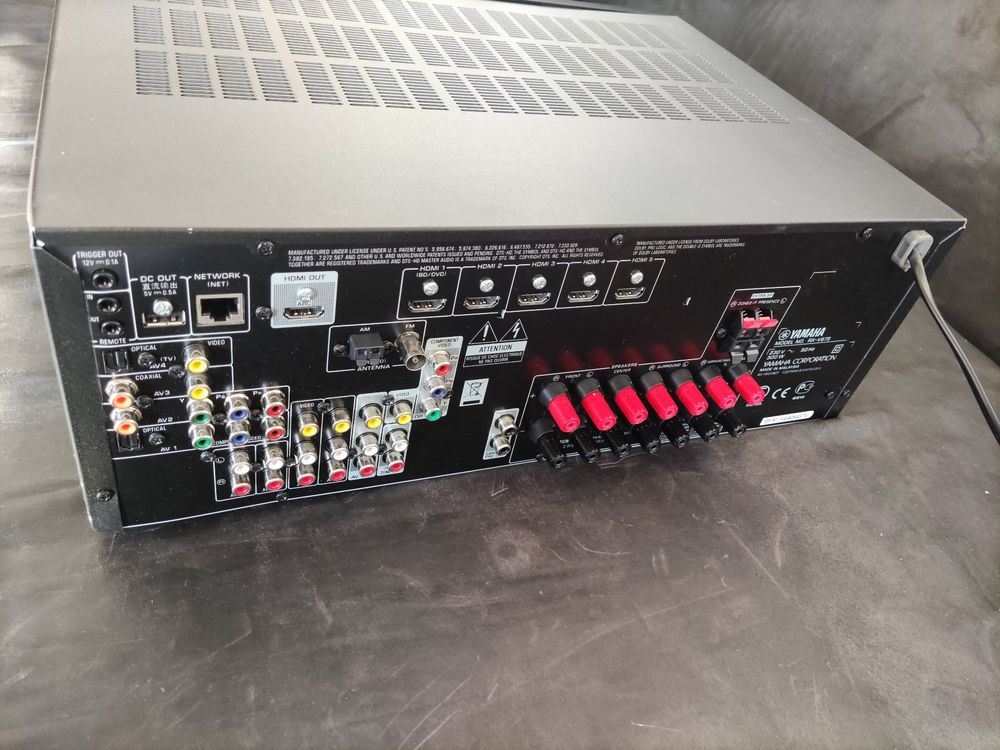 NEUF VÉRITABLE YAMAHA RX-V675 Av Récepteur Télécommande EUR 47,66