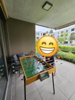 Gratis - Fussball Tisch