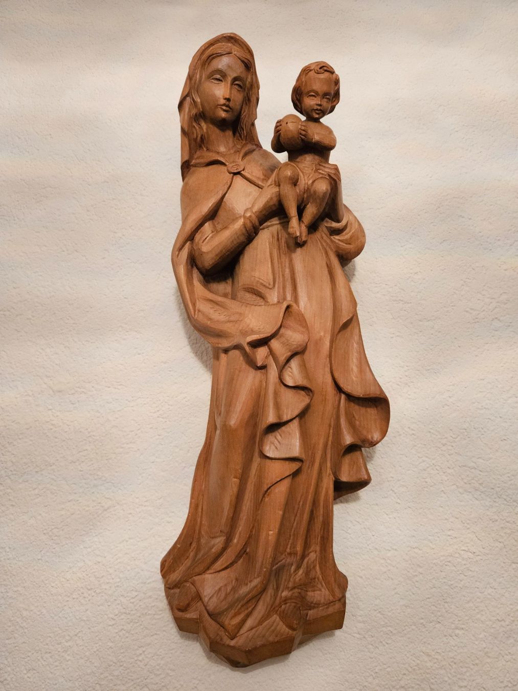 Figurines: Holzmadonna mit Kind, geschnitzt – D'occasion à Wittenbach par anzo4