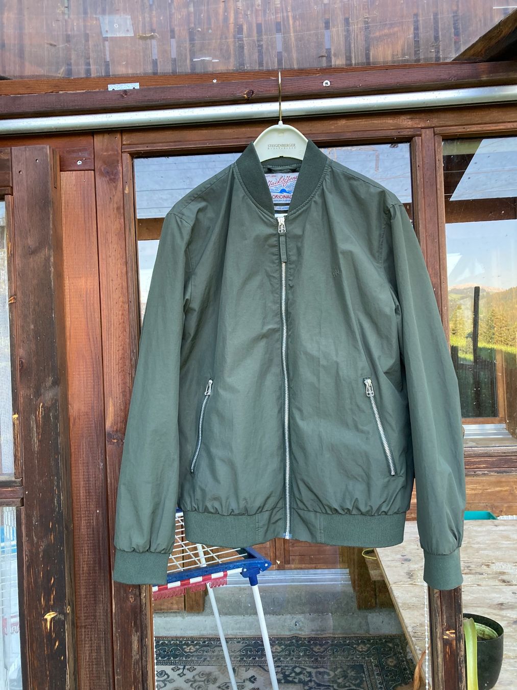 Jack & Jones Jacken: Jack Jones Jacke – Gebraucht aus Eggiwil von onedollar02 2