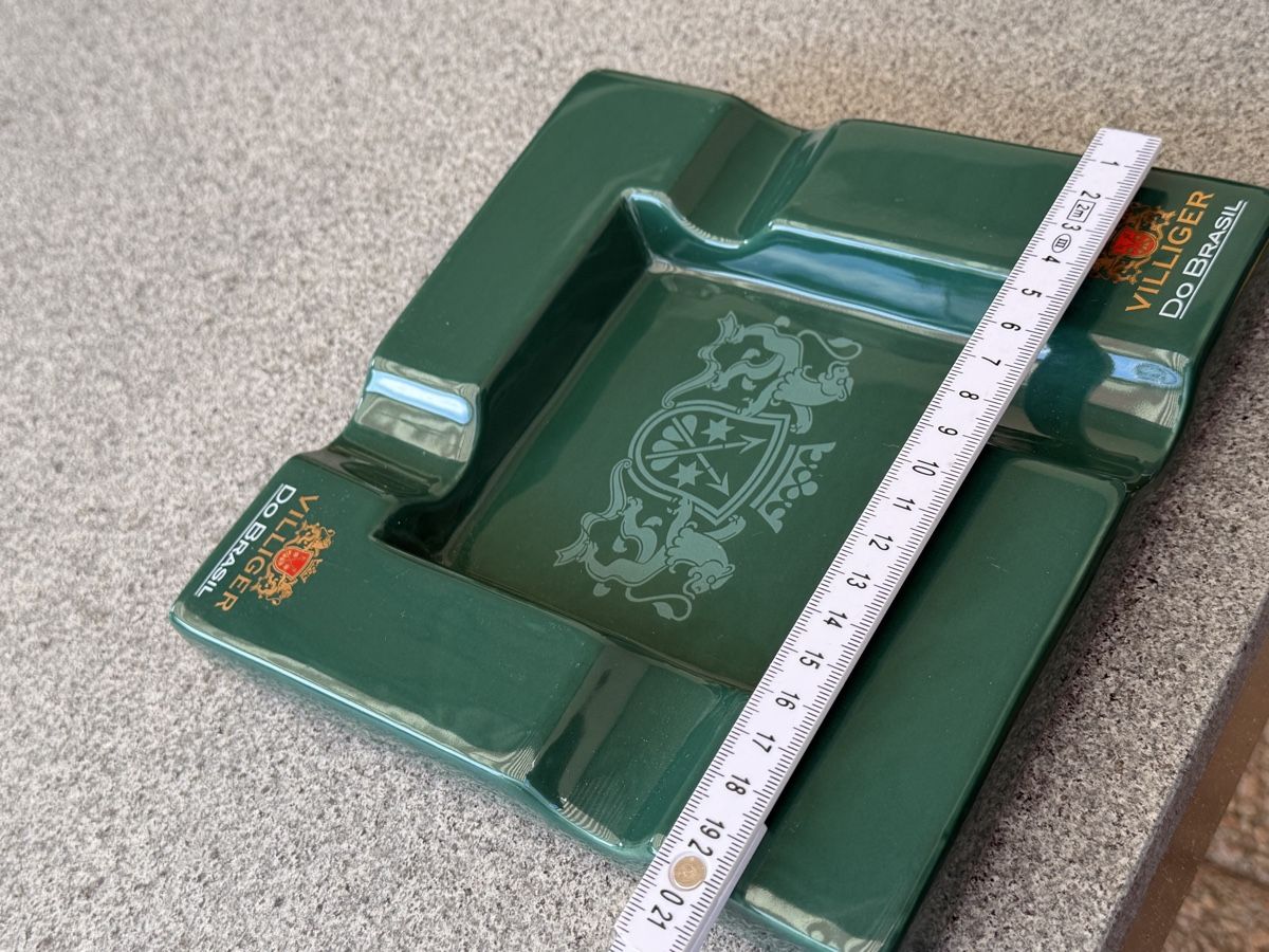 Villiger Portacenere: Villiger do Brasil Aschenbecher, grün, – Usato da Deitingen venduto da Himhip 2