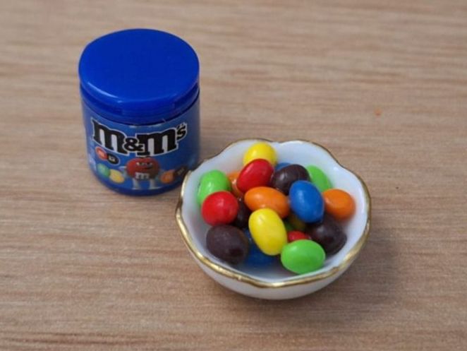 Case e mobili per bambole: M&Ms Schale Handgemacht – Nuovo (secondo la descrizione) da Zürich venduto da HandmadeTinyFood