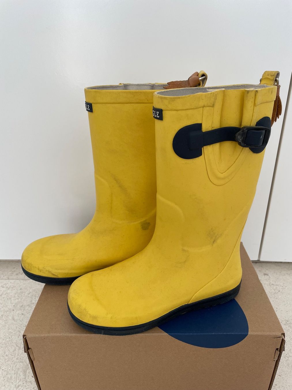 Scarpe per ragazzi: Aigle Regenstiefel Gr 30 – Usato da Zürich venduto da Elodie_s 1