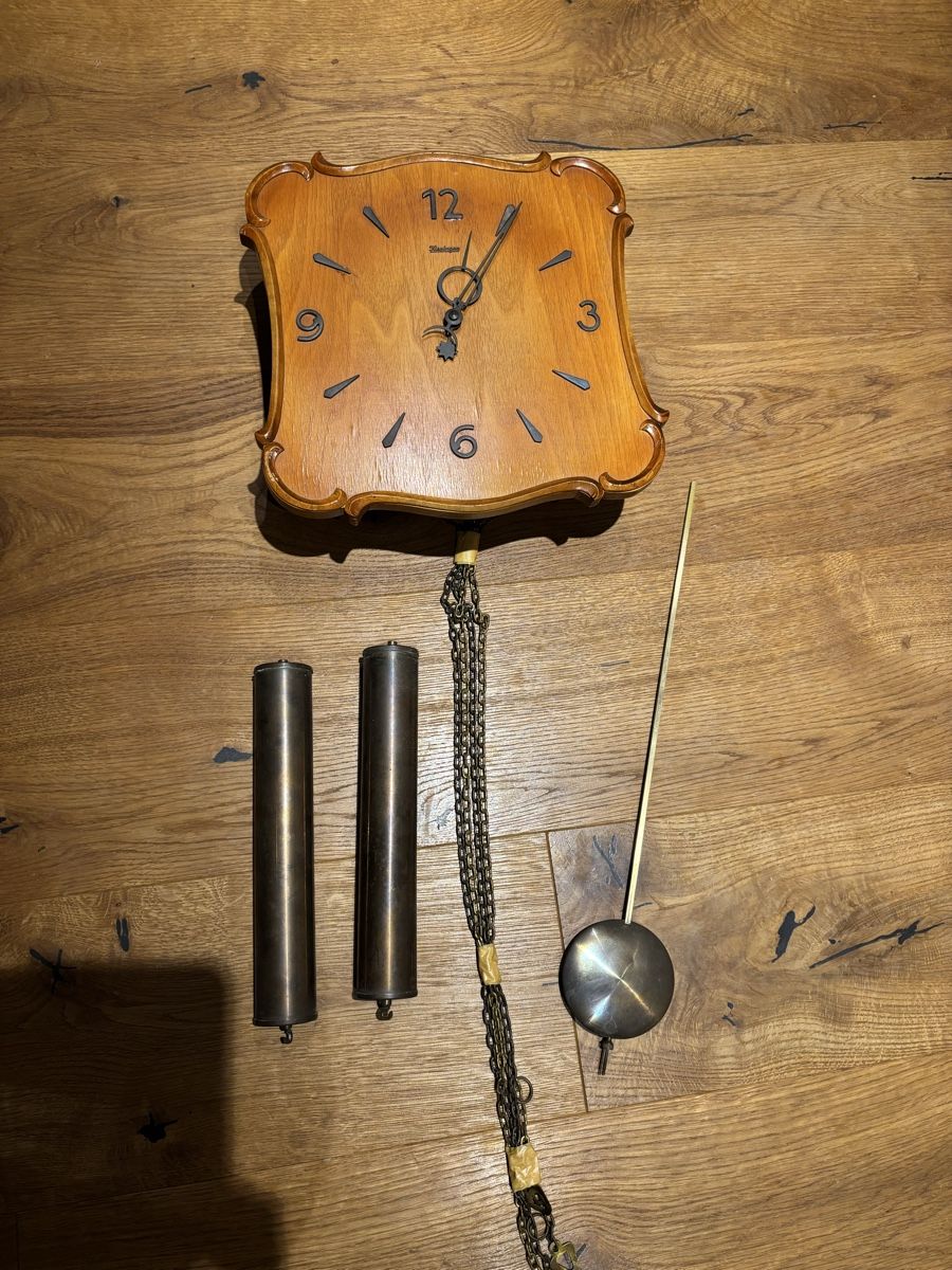 Kieninger Orologi da terra & Orologi da parete: Alte Kieninger Pendule funktioniert – Usato da Flums venduto da Limatools