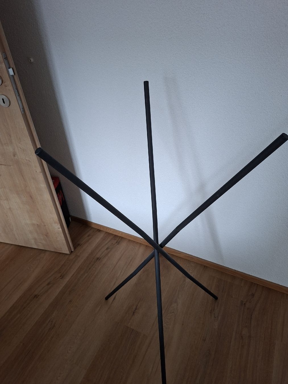 Lampade: Moderne Stehlampe mit Jute-Schirm, Höhe 130 cm – Usato da Sommeri venduto da san_pwq8 2