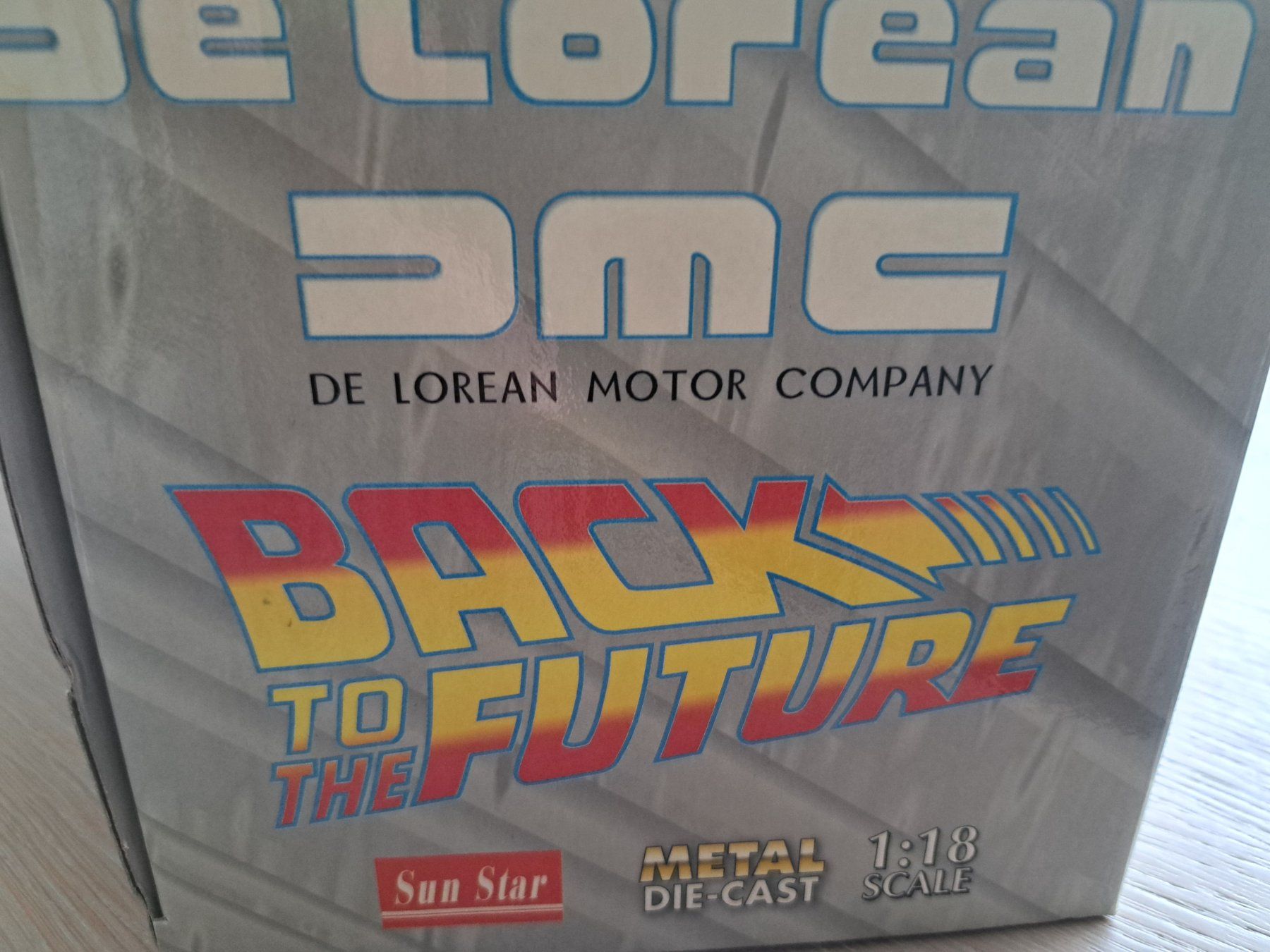 Delorean Modellautos: DE LOREAN BACK TO FUTURE 1  1:18 SUNSTAR – Neu und originalverpackt aus Bazenheid von derdelorean01 4