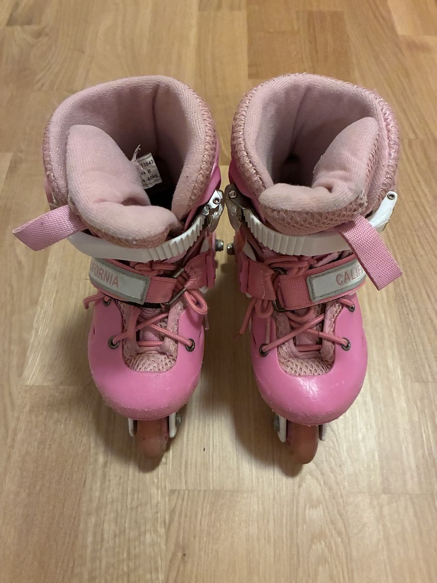 Pattini in linea & Pattini a rotelle: California skates - 3 wheels - size 28-31 – Usato da Zürich venduto da MEK51