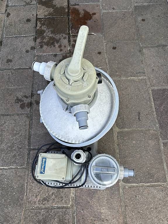 Riscaldamento: Sandfilterpumpe Pool Flowclear 58257 – Usato da Aesch BL venduto da Sfocus